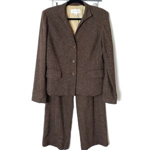 CASUAL CORNER ANNEX Brown Wool Silk Tweed Pantsuit Size 8